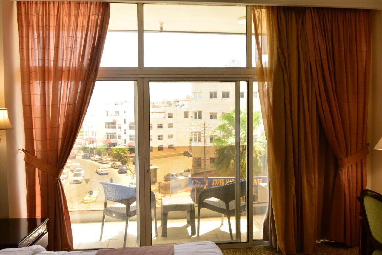 Rakeen Hotel Amman Ngoại thất bức ảnh
